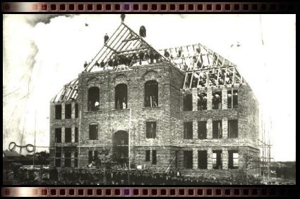 Budowa gwnego budynku szkoy rolniczej ok. 1905 roku